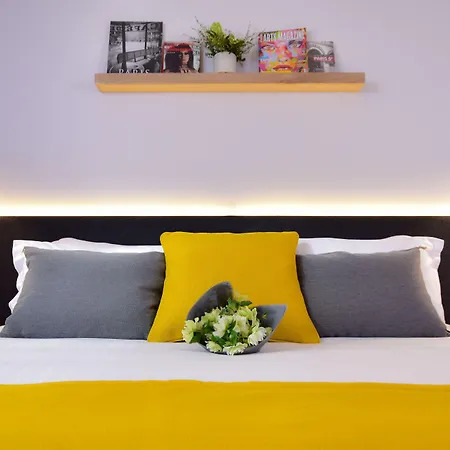 Victoire & Germain Hotel
